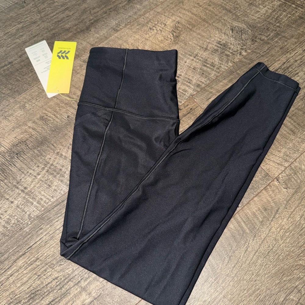 NWT All in Motion (Target) Pocketed 7/8 Leggings